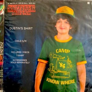 STRANGER THINGS DUSTIN’S SHIRT ONLY